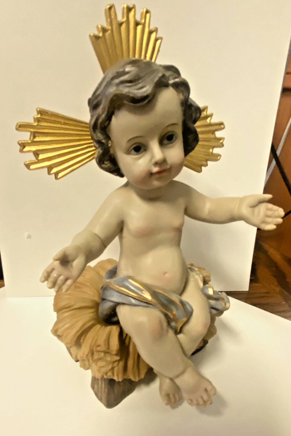 Sitting Infant Jesus in the manger 7"  Statue, New #AB-228