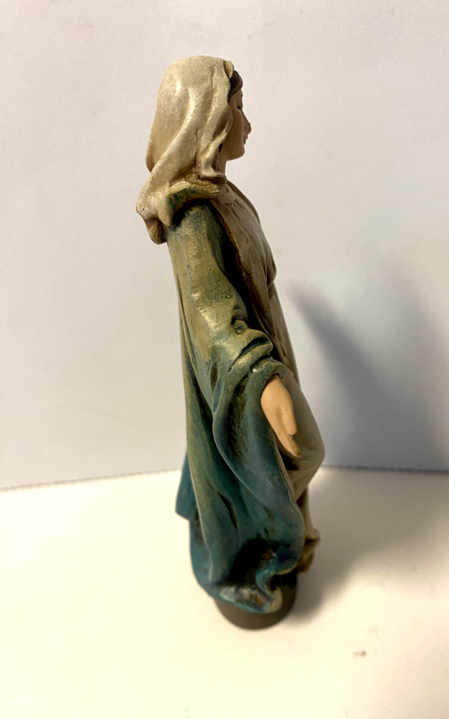 Our Lady of Grace Small 4"  Statue, New Free Shipping