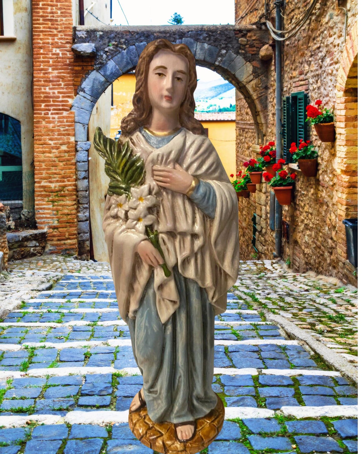 Saint Maria Goretti 9.5" Statue, New from Colombia #L023 - Bob and Penny Lord